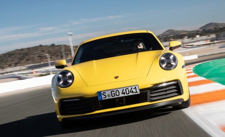 2020 Porsche 911 4S (Color: Racing Yellow) Front Wallpapers 450x275 (67)