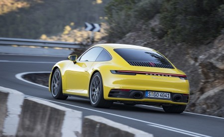 2020 Porsche 911 4S (Color: Racing Yellow) Rear Three-Quarter Wallpapers 450x275 (70)