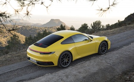 2020 Porsche 911 4S (Color: Racing Yellow) Rear Three-Quarter Wallpapers 450x275 (86)