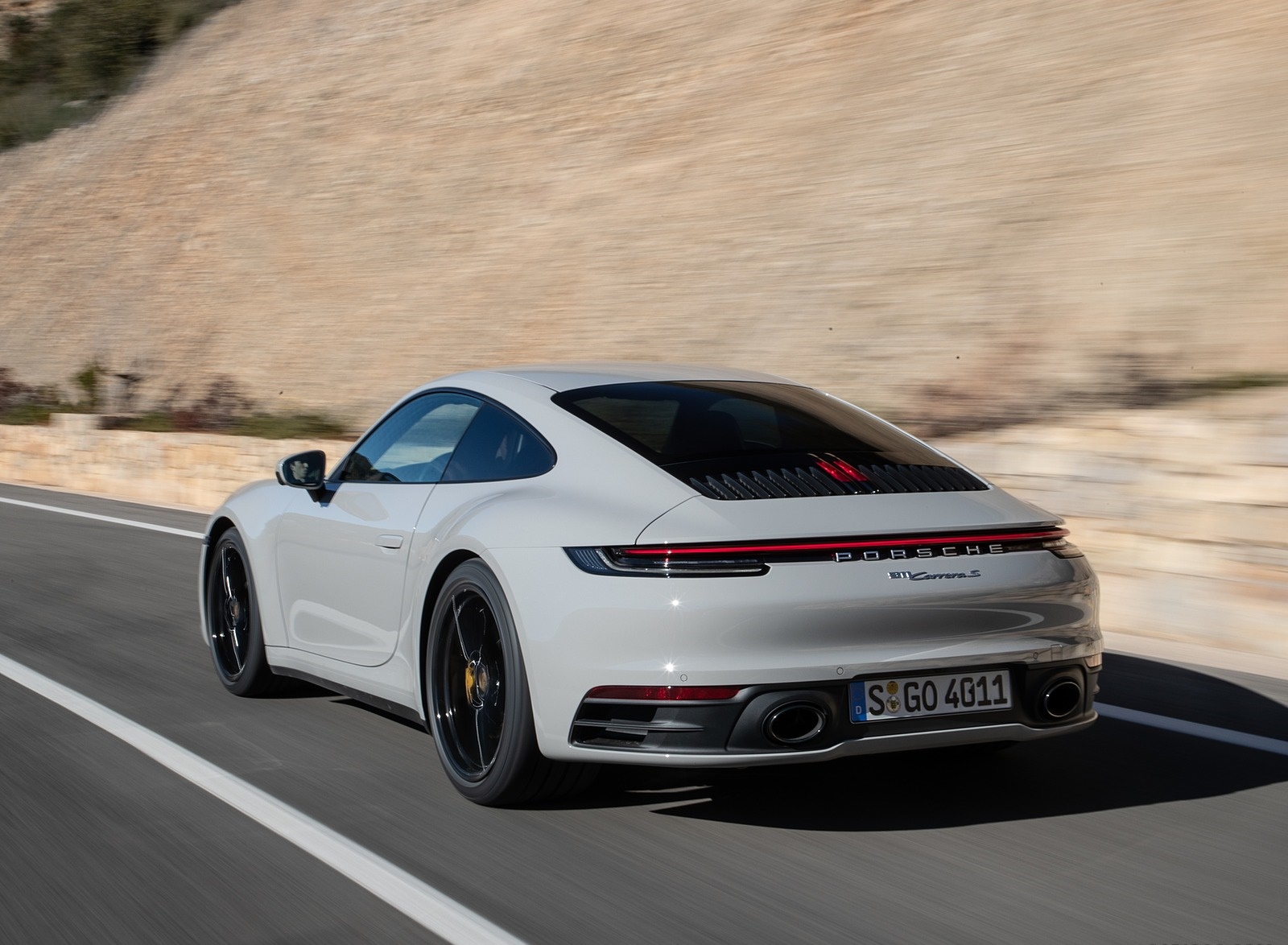 2020 Porsche 911 S (Color: Crayon) Rear Three-Quarter Wallpapers #175 of 185