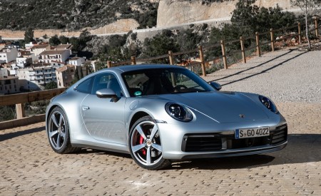 2020 Porsche 911 S (Color: Dolomite Silver Metallic) Front Three-Quarter Wallpapers 450x275 (150)