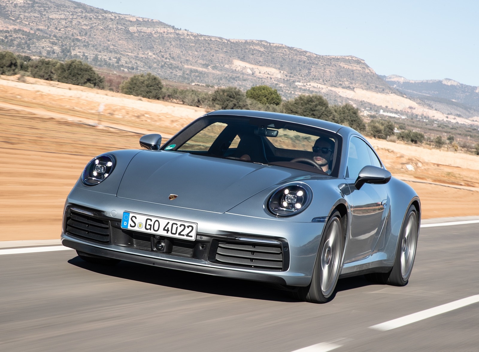 2020 Porsche 911 S (Color: Dolomite Silver Metallic) Front Wallpapers #145 of 185