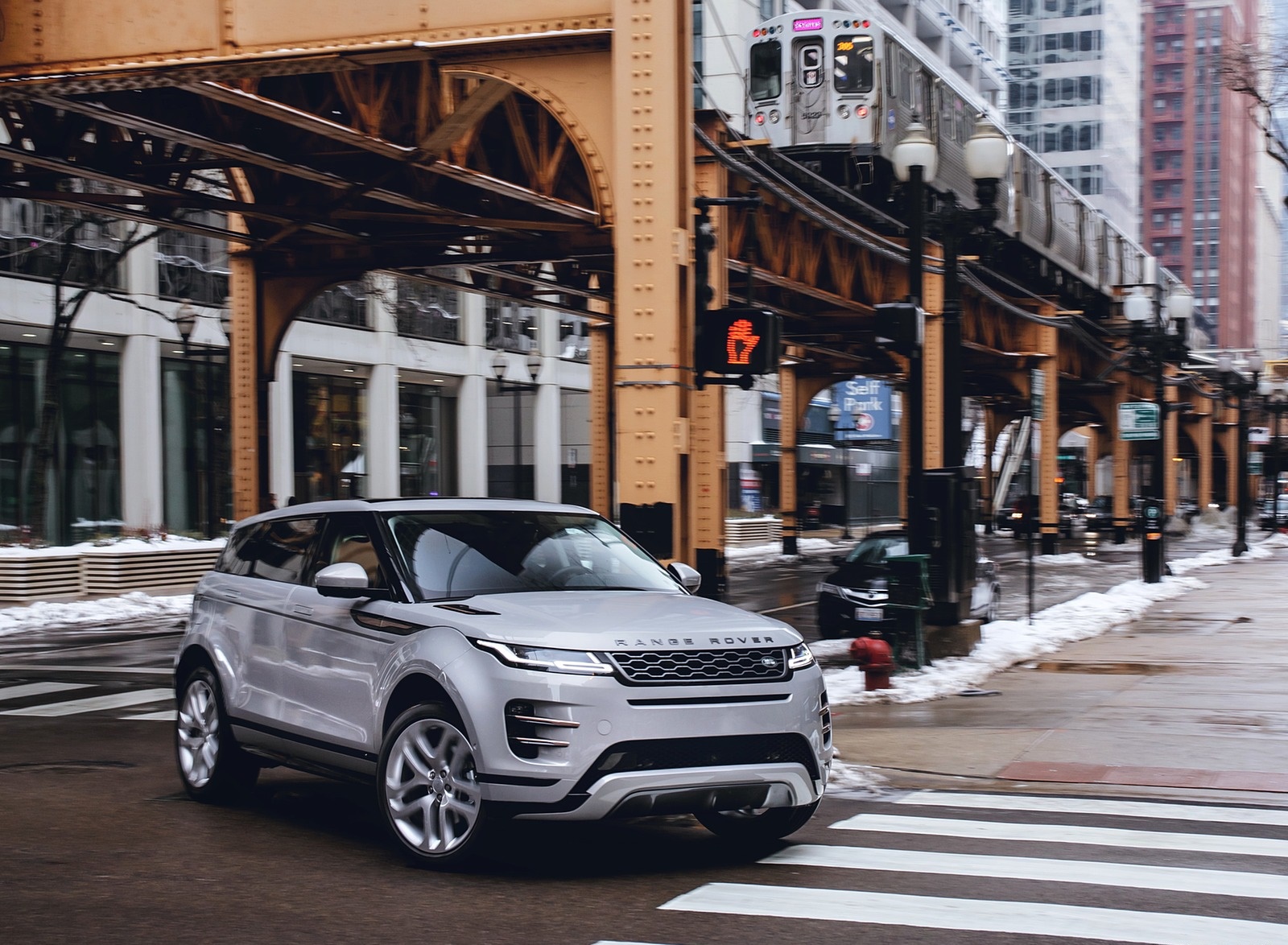 2020 Range Rover Evoque Front Three-Quarter Wallpapers #24 of 150