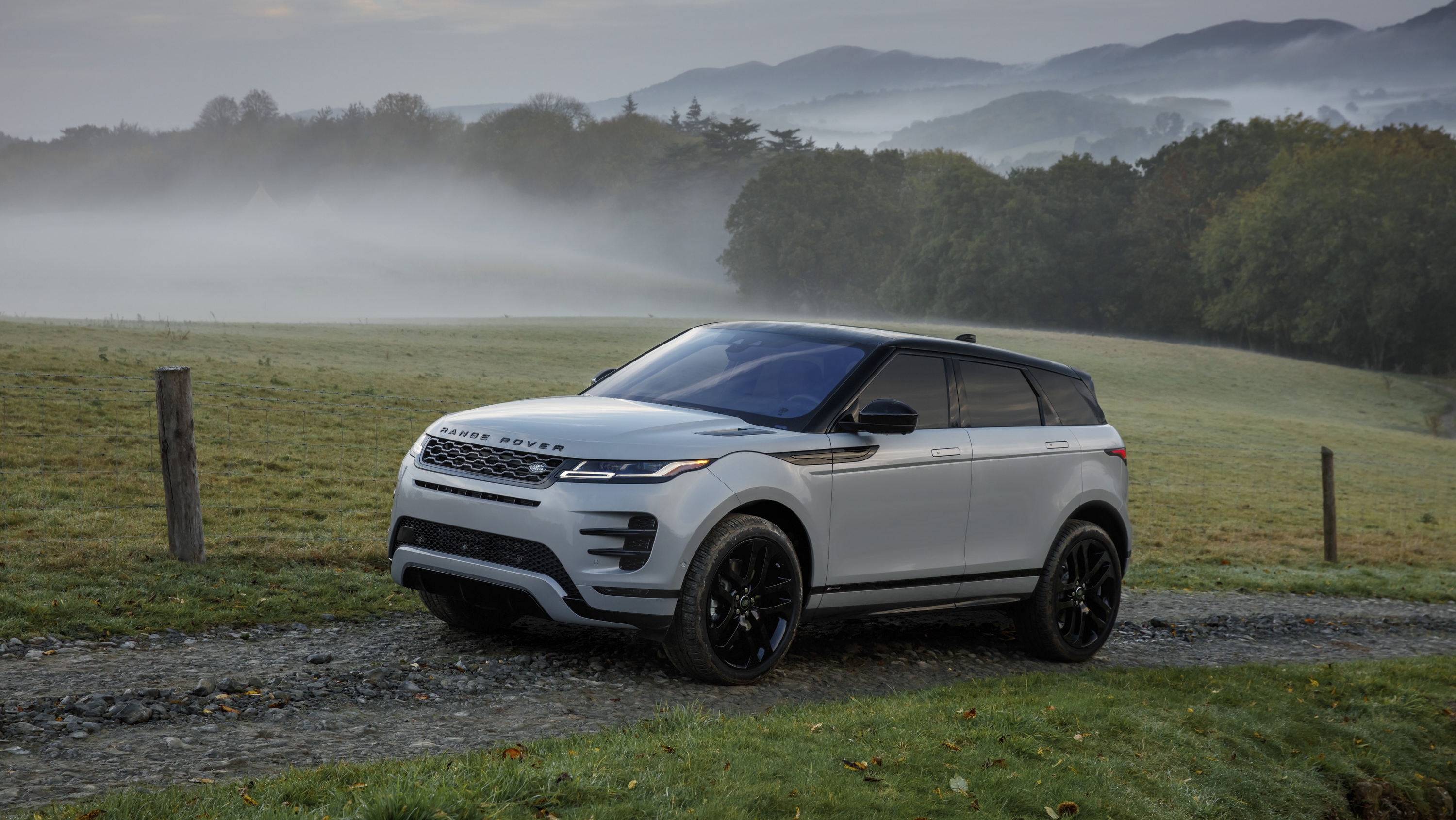2020 Range Rover Evoque Front Three-Quarter Wallpapers #92 of 150