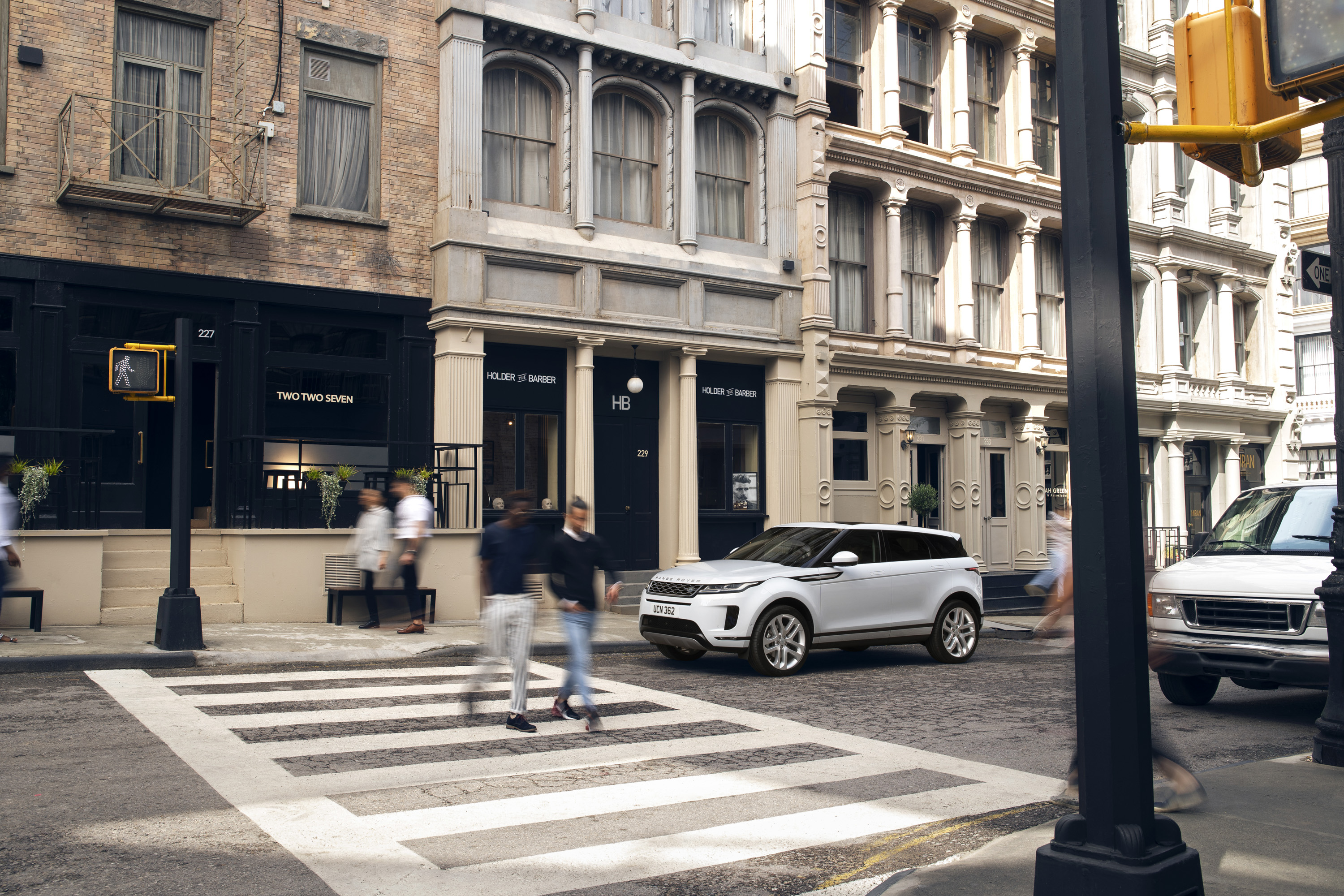 2020 Range Rover Evoque Front Three-Quarter Wallpapers #80 of 150