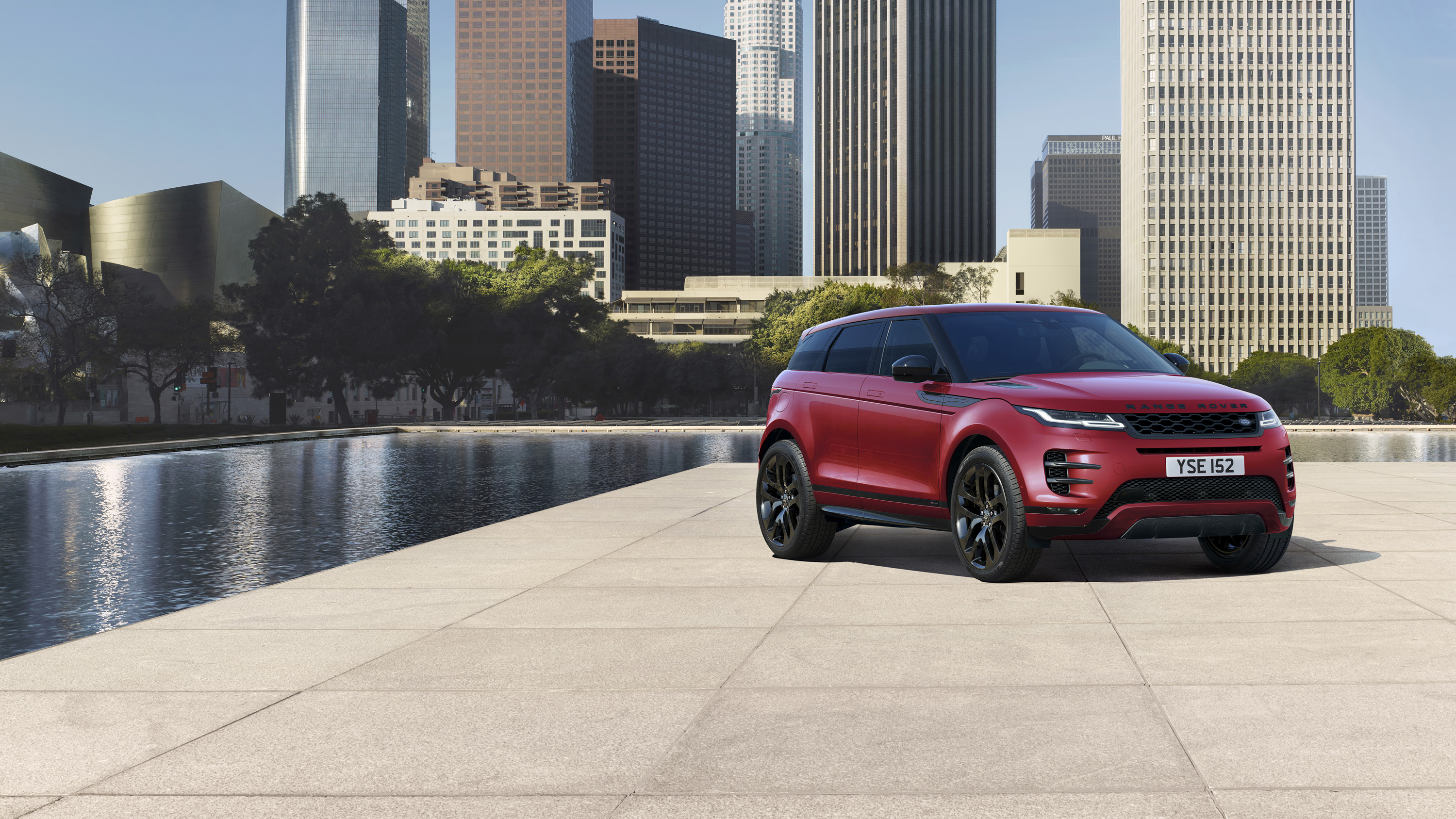 2020 Range Rover Evoque Front Three-Quarter Wallpapers #71 of 150