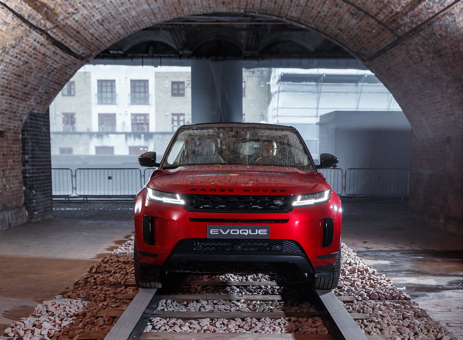 2020 Range Rover Evoque Front Wallpapers #36 of 150