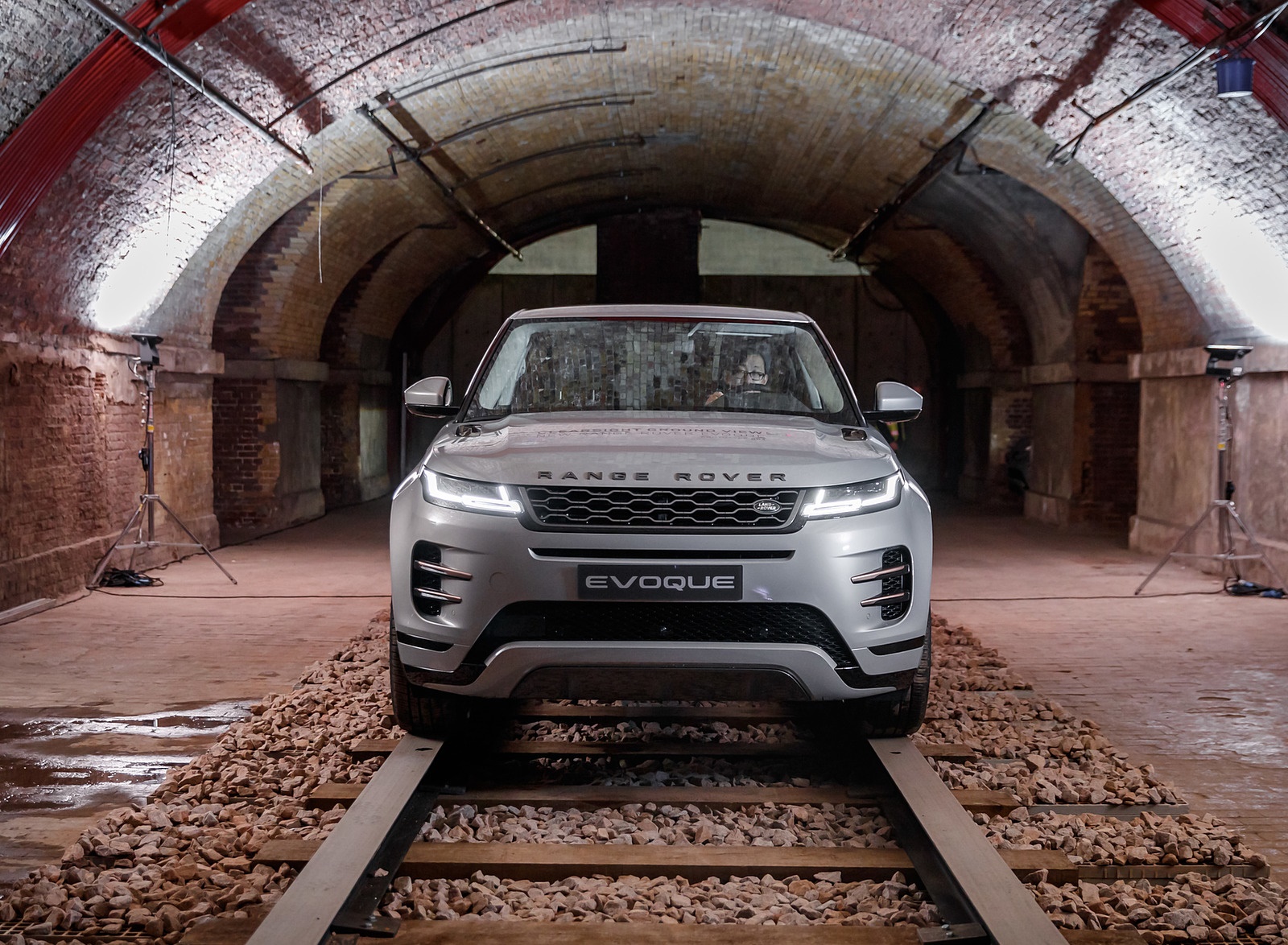 2020 Range Rover Evoque Front Wallpapers #67 of 150