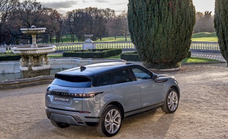 2020 Range Rover Evoque Rear Three-Quarter Wallpapers 450x275 (116)