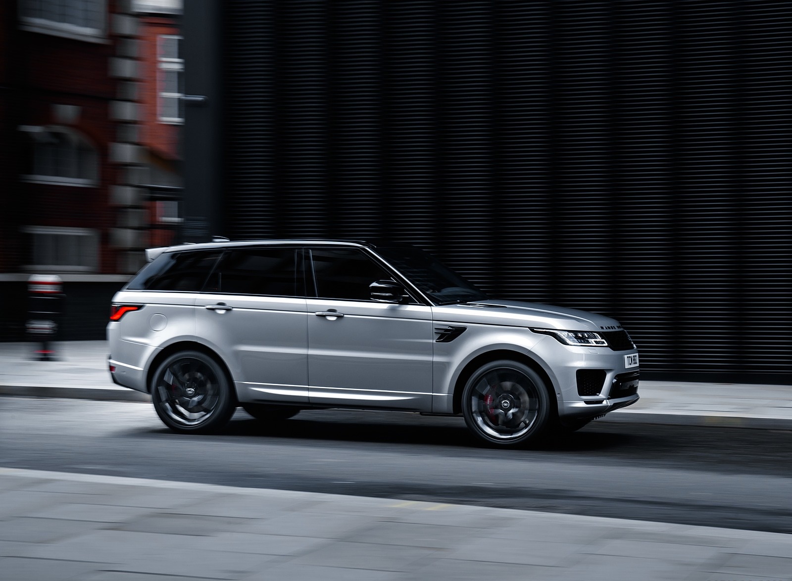 2020 Range Rover Sport HST Special Edition Side Wallpapers (6)