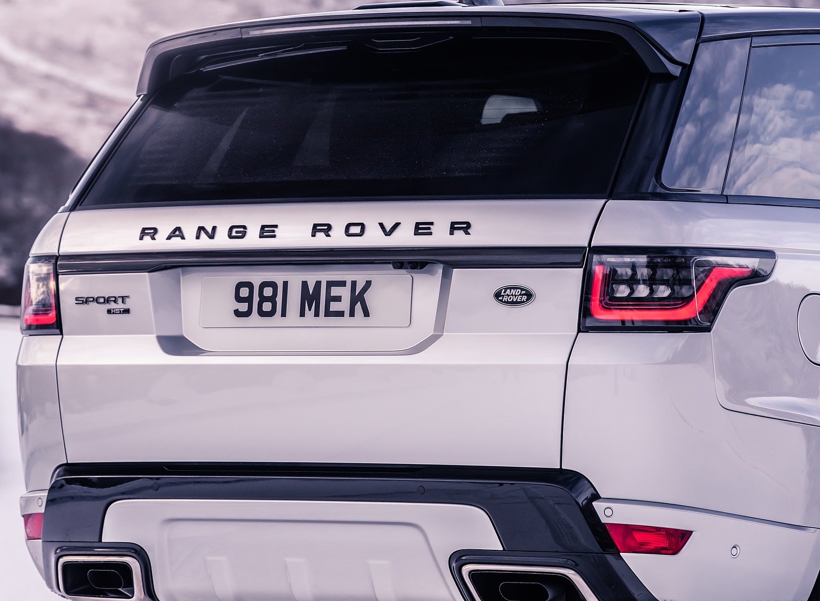 2020 Range Rover Sport HST Special Edition Spoiler Wallpapers #37 of 54