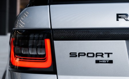 2020 Range Rover Sport HST Special Edition Tail Light Wallpapers 450x275 (45)