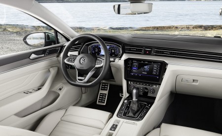 2020 Volkswagen Passat Alltrack (EU-Spec) Interior Front Seats Wallpapers 450x275 (56)
