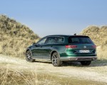 2020 Volkswagen Passat Alltrack (EU-Spec) Rear Three-Quarter Wallpapers 150x120 (32)