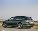 2020 Volkswagen Passat Alltrack (EU-Spec) Rear Three-Quarter Wallpapers 150x120 (23)