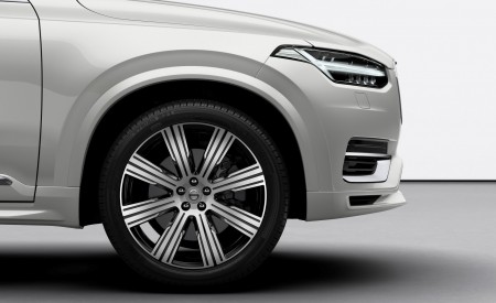 2020 Volvo XC90 Inscription T8 Plug-in Hybrid (Color: Birch Light Metallic) Wheel Wallpapers 450x275 (34)