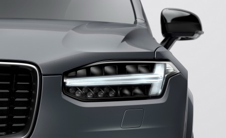 2020 Volvo XC90 R-Design T8 Plug-in Hybrid (Color: Thunder Grey) Headlight Wallpapers 450x275 (10)
