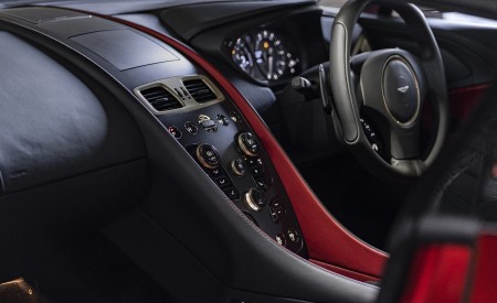 2018 Aston Martin Vanquish Zagato Coupe Interior Wallpapers 450x275 (26)