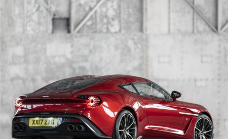 2018 Aston Martin Vanquish Zagato Coupe Rear Three-Quarter Wallpapers 450x275 (2)