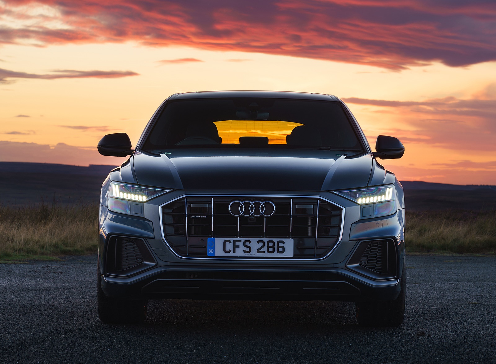 2019 Audi Q8 S Line 50 TDI Quattro (UK-Spec) Front Wallpapers #12 of 98