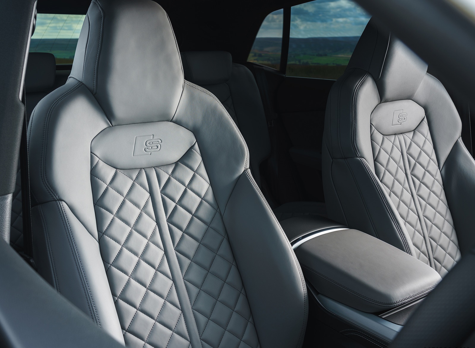 2019 Audi Q8 S Line 50 TDI Quattro (UK-Spec) Interior Front Seats Wallpapers #90 of 98