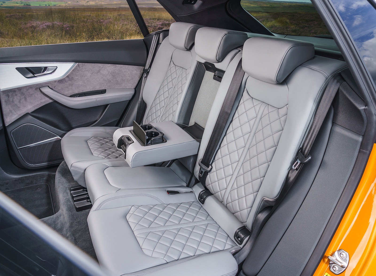 2019 Audi Q8 S Line 50 TDI Quattro (UK-Spec) Interior Rear Seats Wallpapers #89 of 98