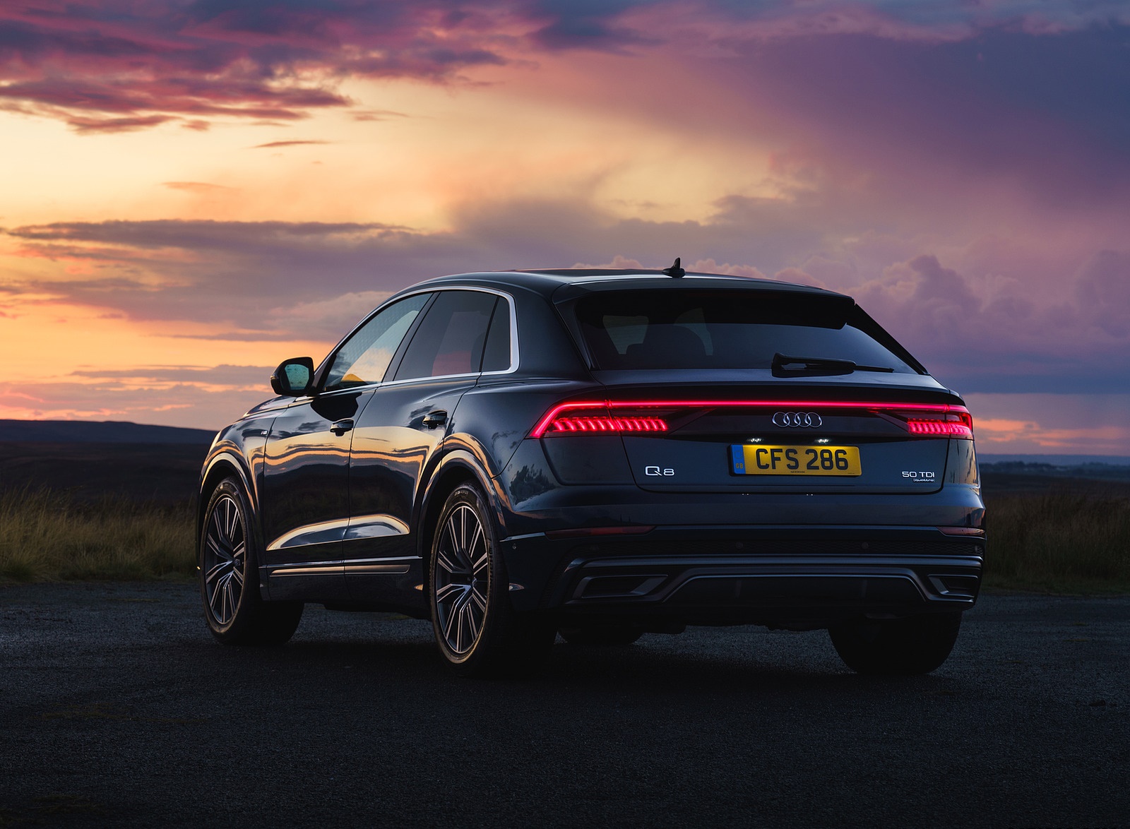 2019 Audi Q8 S Line 50 TDI Quattro (UK-Spec) Rear Three-Quarter Wallpapers #14 of 98