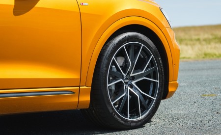 2019 Audi Q8 S Line 50 TDI Quattro (UK-Spec) Wheel Wallpapers 450x275 (77)