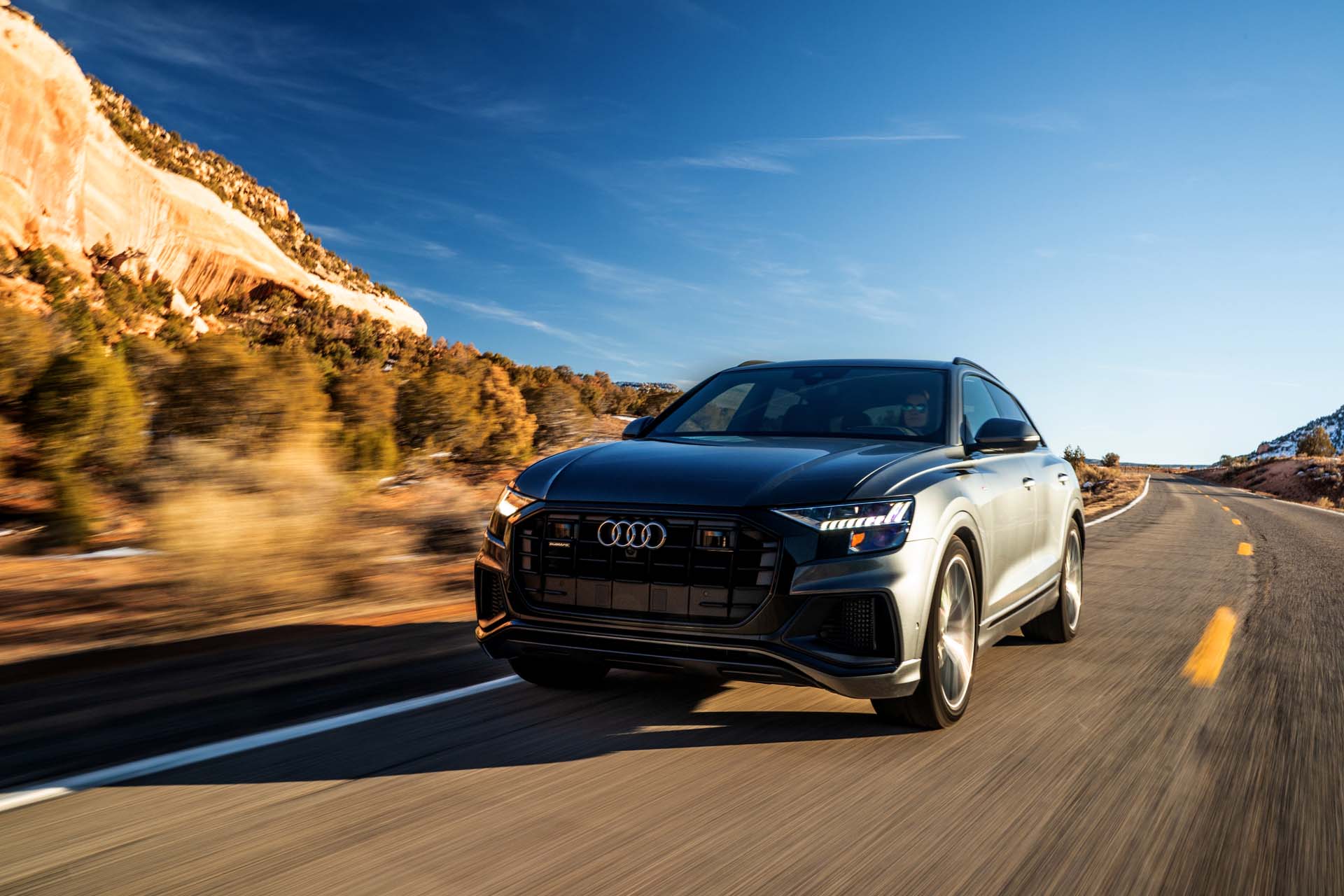 2019 Audi Q8 (US-Spec) Front Three-Quarter Wallpapers #4 of 260