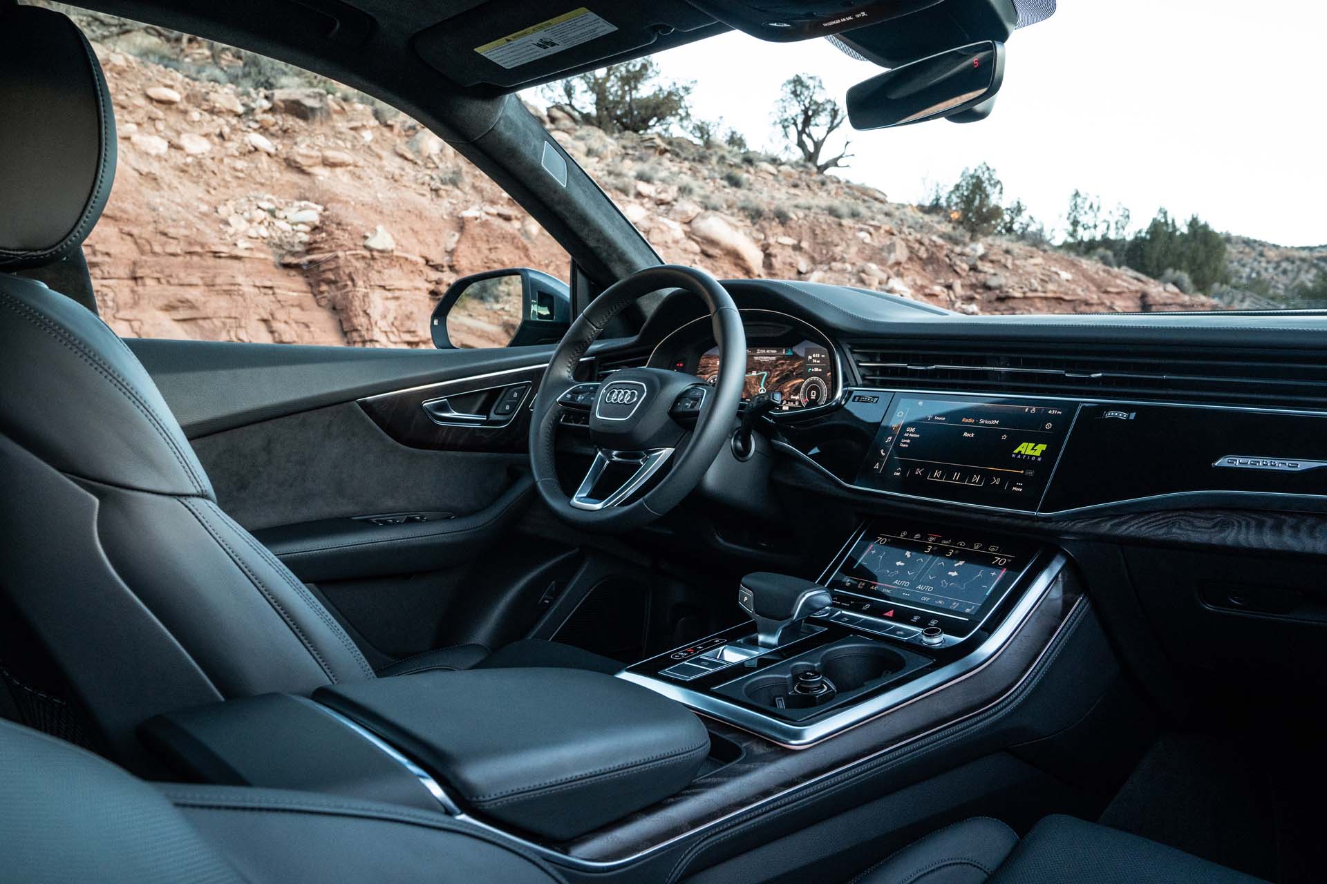 2019 Audi Q8 (US-Spec) Interior Cockpit Wallpapers #100 of 260