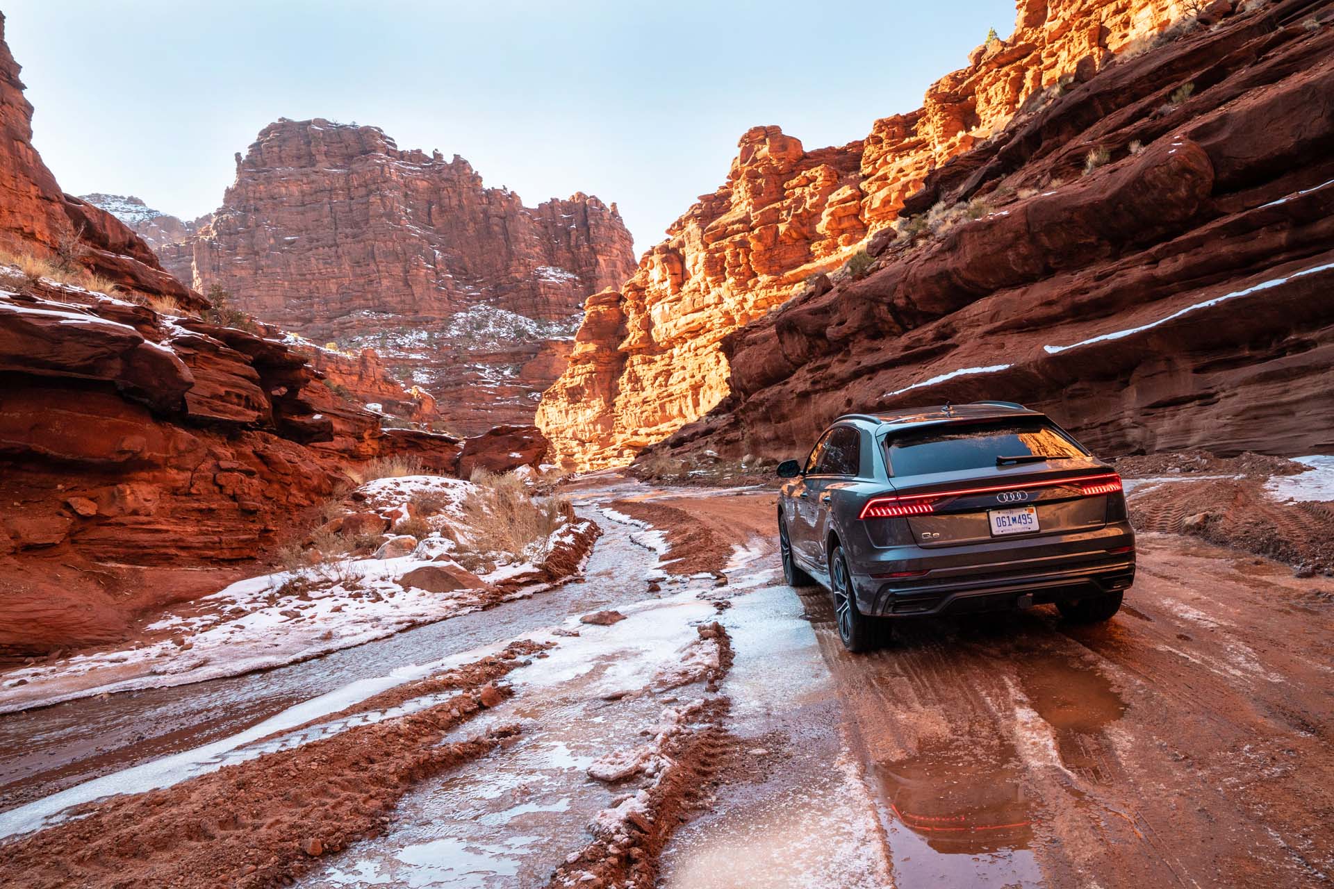 2019 Audi Q8 (US-Spec) Rear Three-Quarter Wallpapers #10 of 260