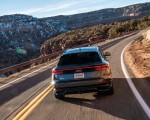 2019 Audi Q8 (US-Spec) Rear Wallpapers 150x120 (13)