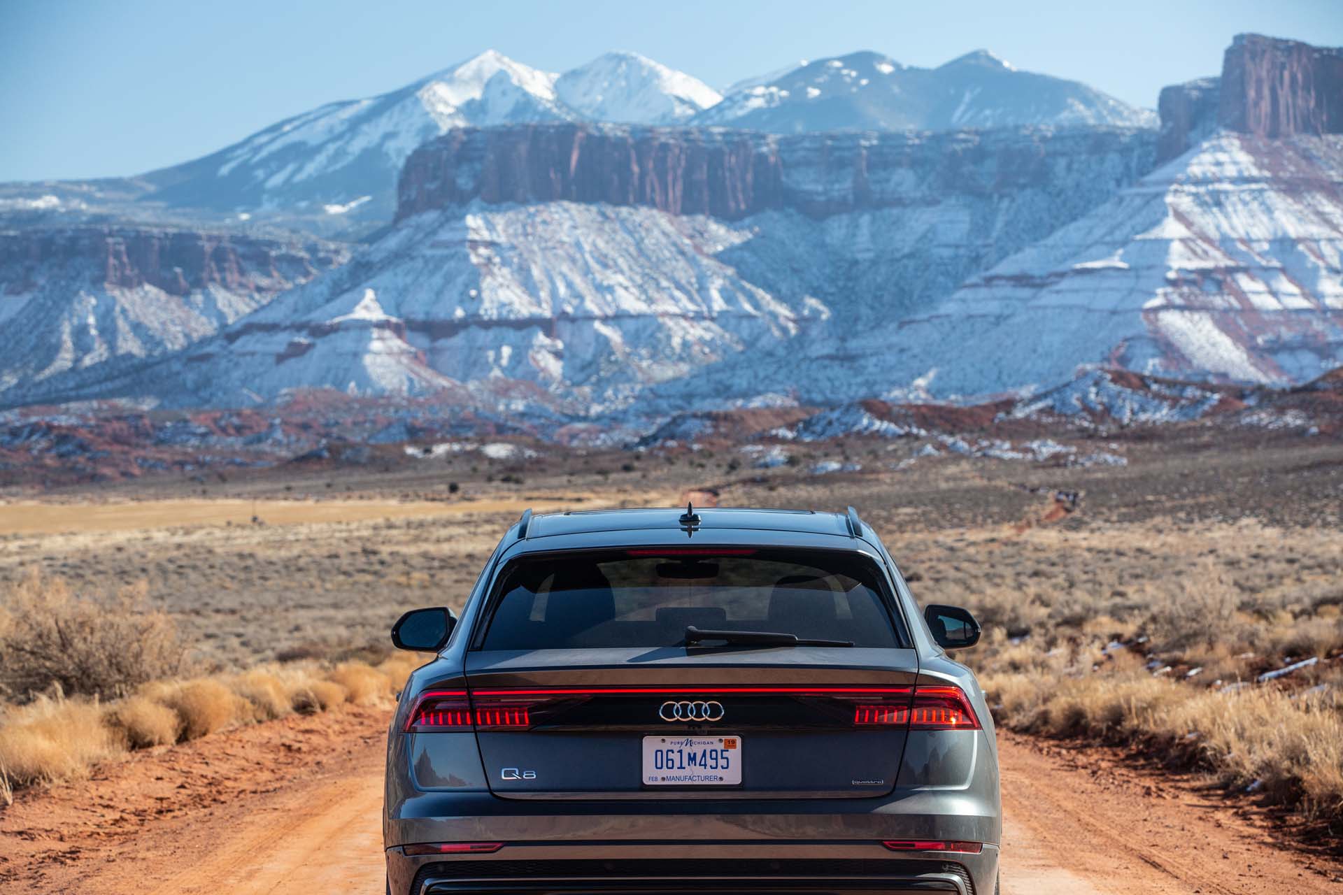 2019 Audi Q8 (US-Spec) Rear Wallpapers #42 of 260