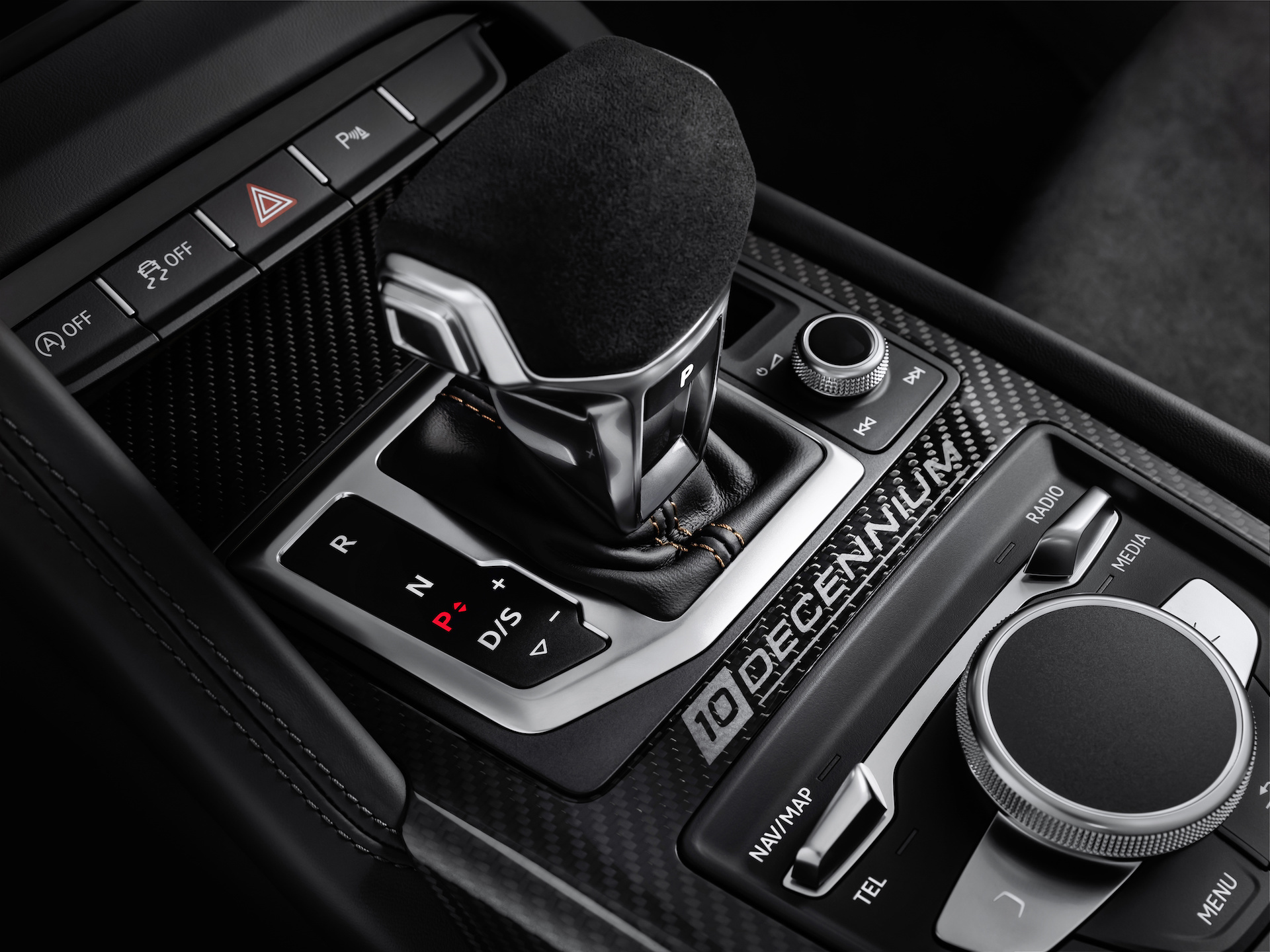 2019 Audi R8 V10 Decennium (Color: Daytona Gray Matt) Interior Detail Wallpapers #13 of 15