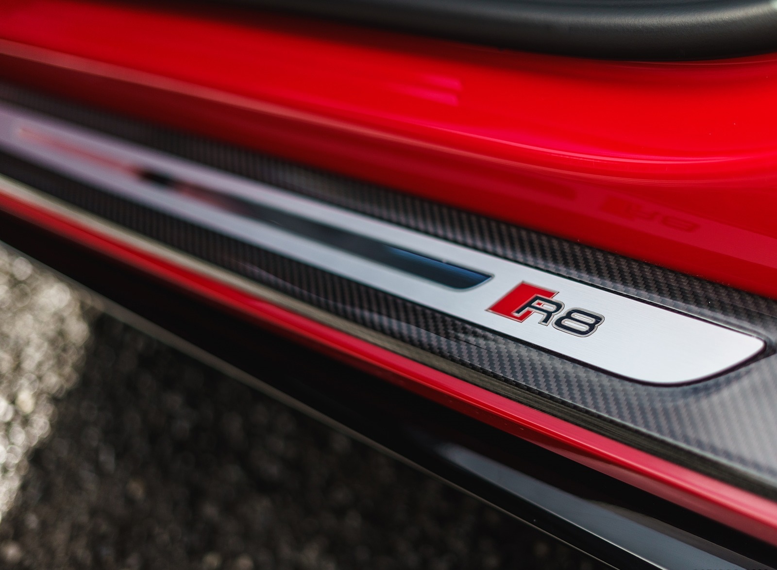2019 Audi R8 V10 Spyder Performance quattro (UK-Spec) Door Sill Wallpapers #80 of 100
