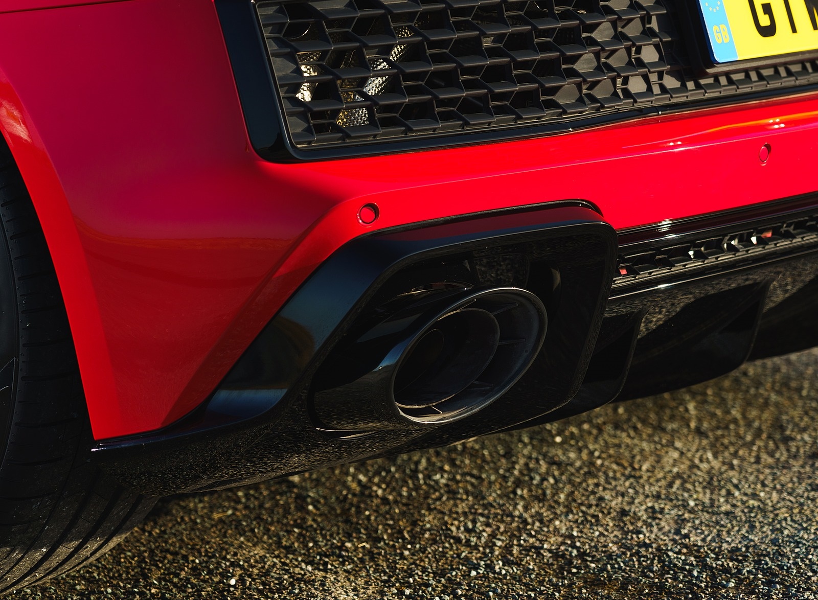 2019 Audi R8 V10 Spyder Performance quattro (UK-Spec) Exhaust Wallpapers #66 of 100