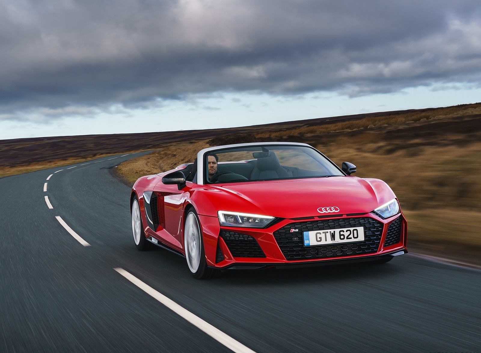 2019 Audi R8 V10 Spyder Performance quattro (UK-Spec) Front Three-Quarter Wallpapers #6 of 100