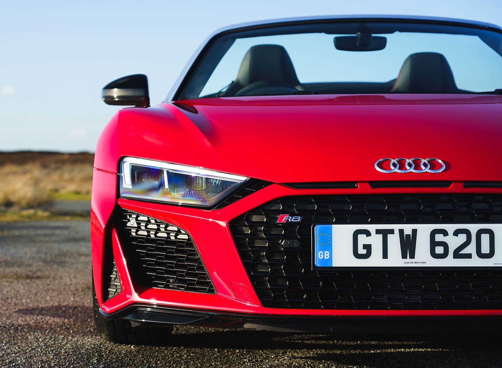 2019 Audi R8 V10 Spyder Performance quattro (UK-Spec) Grill Wallpapers #59 of 100