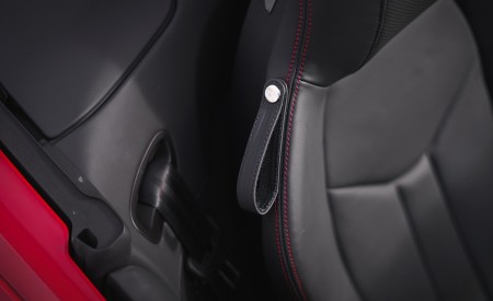2019 Audi R8 V10 Spyder Performance quattro (UK-Spec) Interior Seats Wallpapers 450x275 (93)