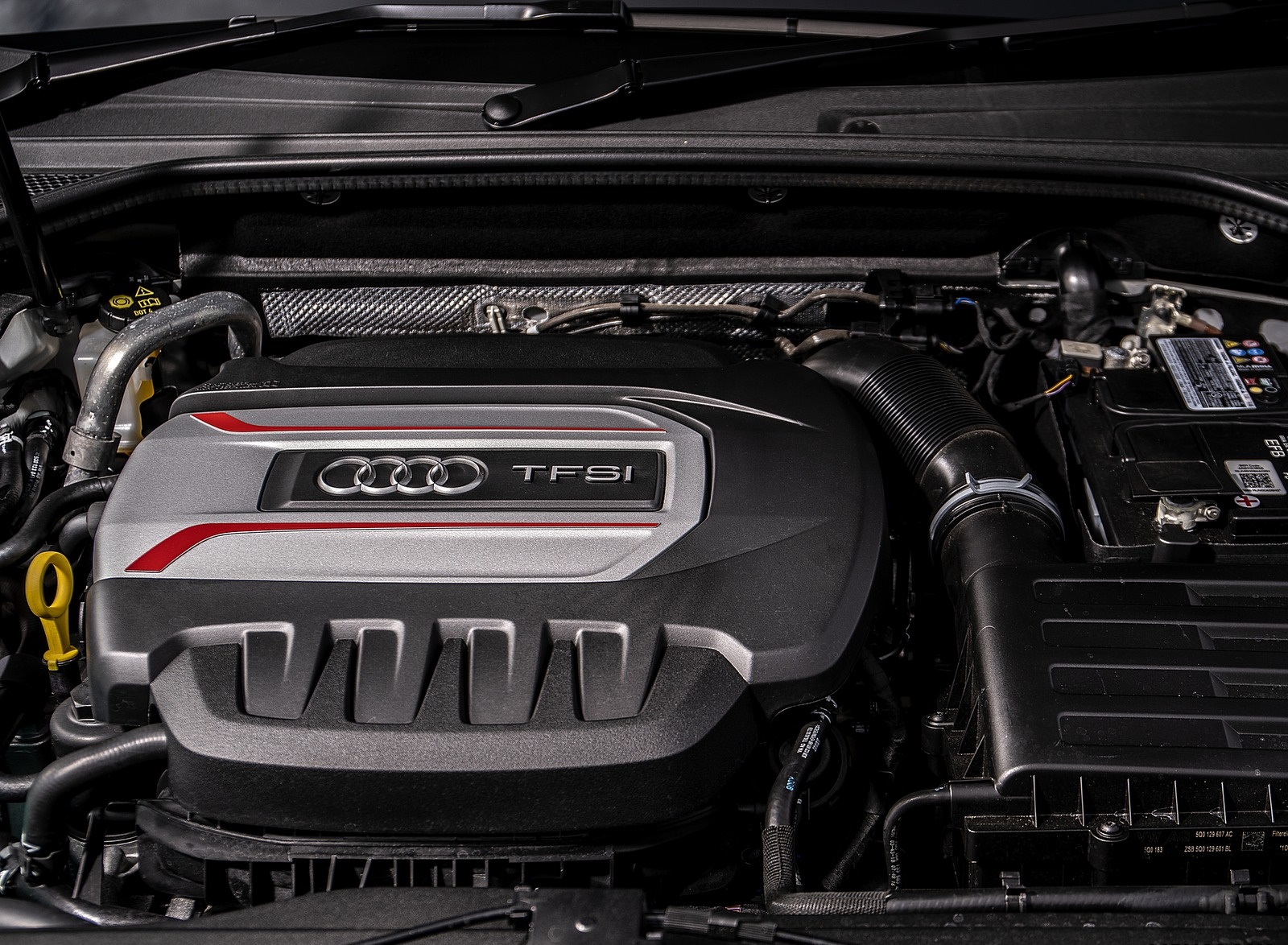 2019 Audi SQ2 (UK-Spec) Engine Wallpapers #44 of 60