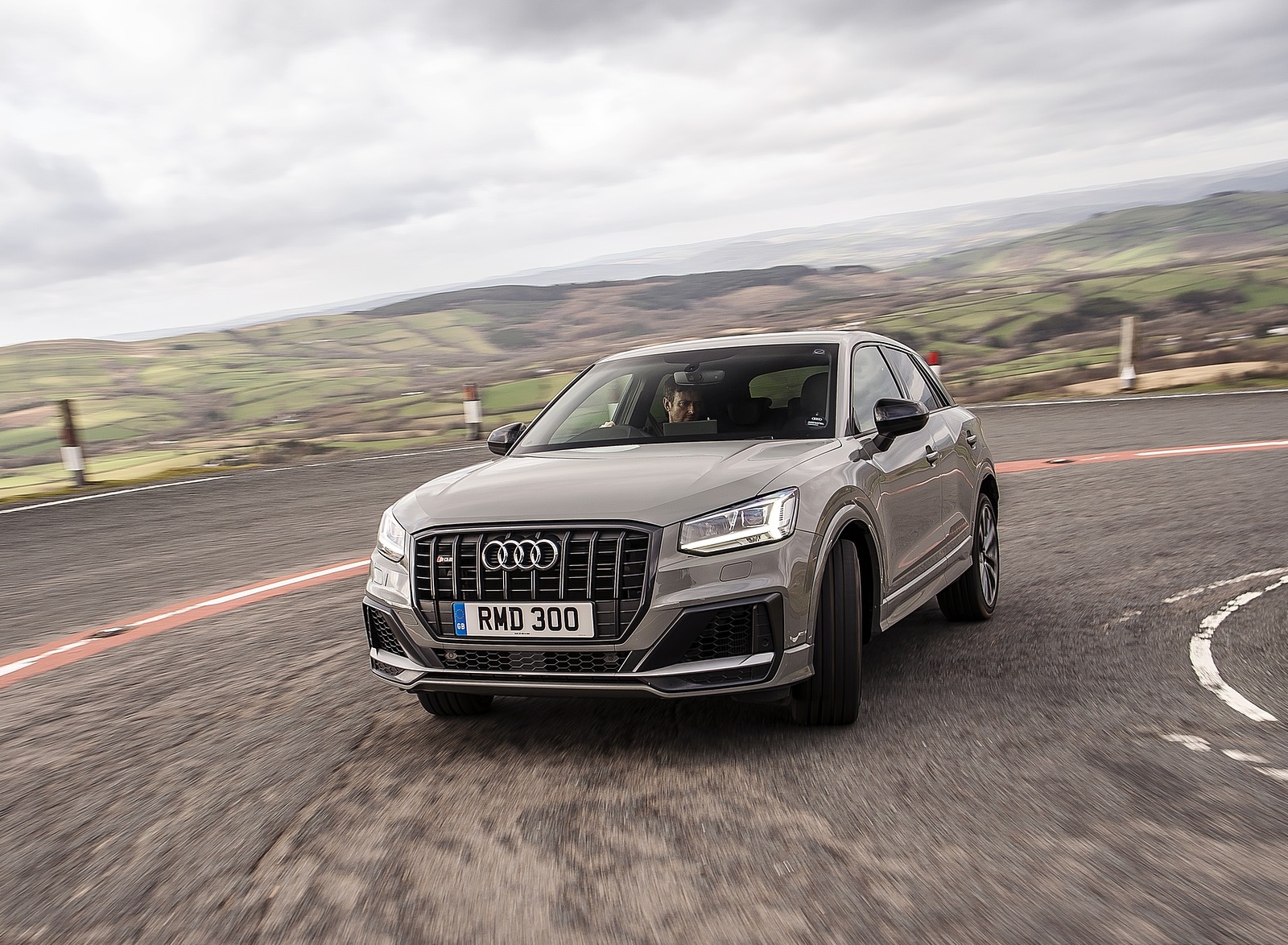 2019 Audi SQ2 (UK-Spec) Front Wallpapers (1). Download Wallpaper