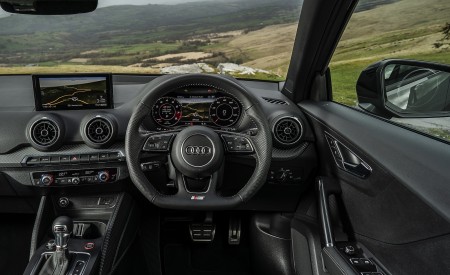 2019 Audi SQ2 (UK-Spec) Interior Cockpit Wallpapers 450x275 (48)