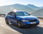 2019 BMW 3-Series Saloon 320d xDrive (UK-Spec) Front Three-Quarter Wallpapers 150x120