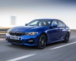 2019 BMW 3-Series Saloon 320d xDrive (UK-Spec) Front Three-Quarter Wallpapers 150x120