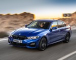 2019 BMW 3-Series Saloon 320d xDrive (UK-Spec) Front Three-Quarter Wallpapers 150x120