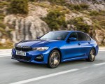 2019 BMW 3-Series Saloon 320d xDrive (UK-Spec) Front Three-Quarter Wallpapers 150x120