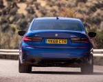 2019 BMW 3-Series Saloon 320d xDrive (UK-Spec) Rear Wallpapers 150x120 (24)