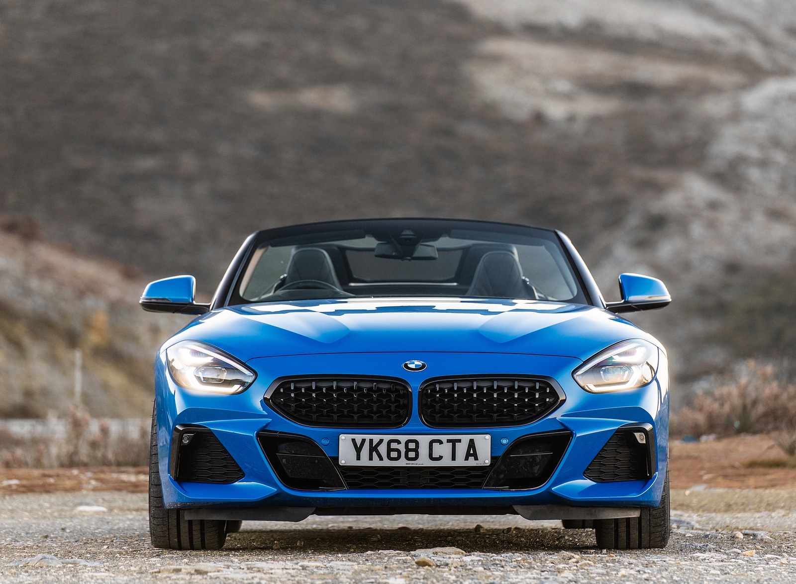 2019 BMW Z4 sDrive20i (UK-Spec) Front Wallpapers #22 of 140