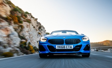 2019 BMW Z4 sDrive20i (UK-Spec) Front Wallpapers 450x275 (12)