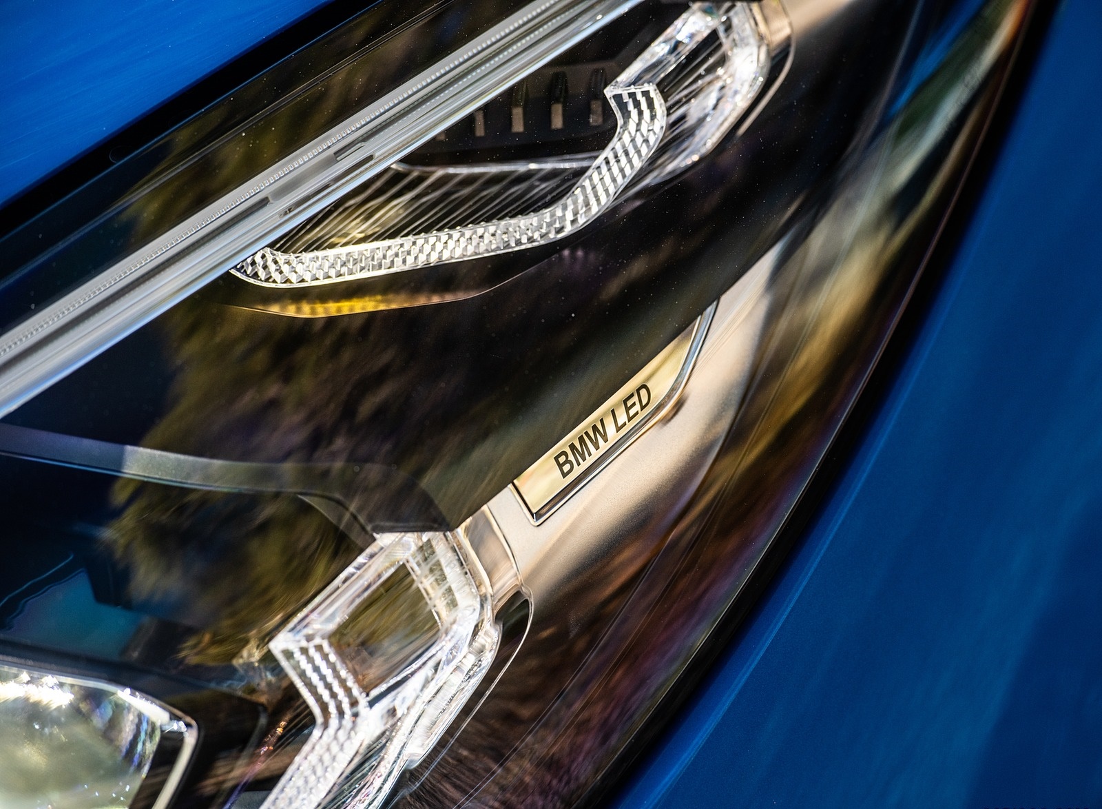 2019 BMW Z4 sDrive20i (UK-Spec) Headlight Wallpapers #38 of 140